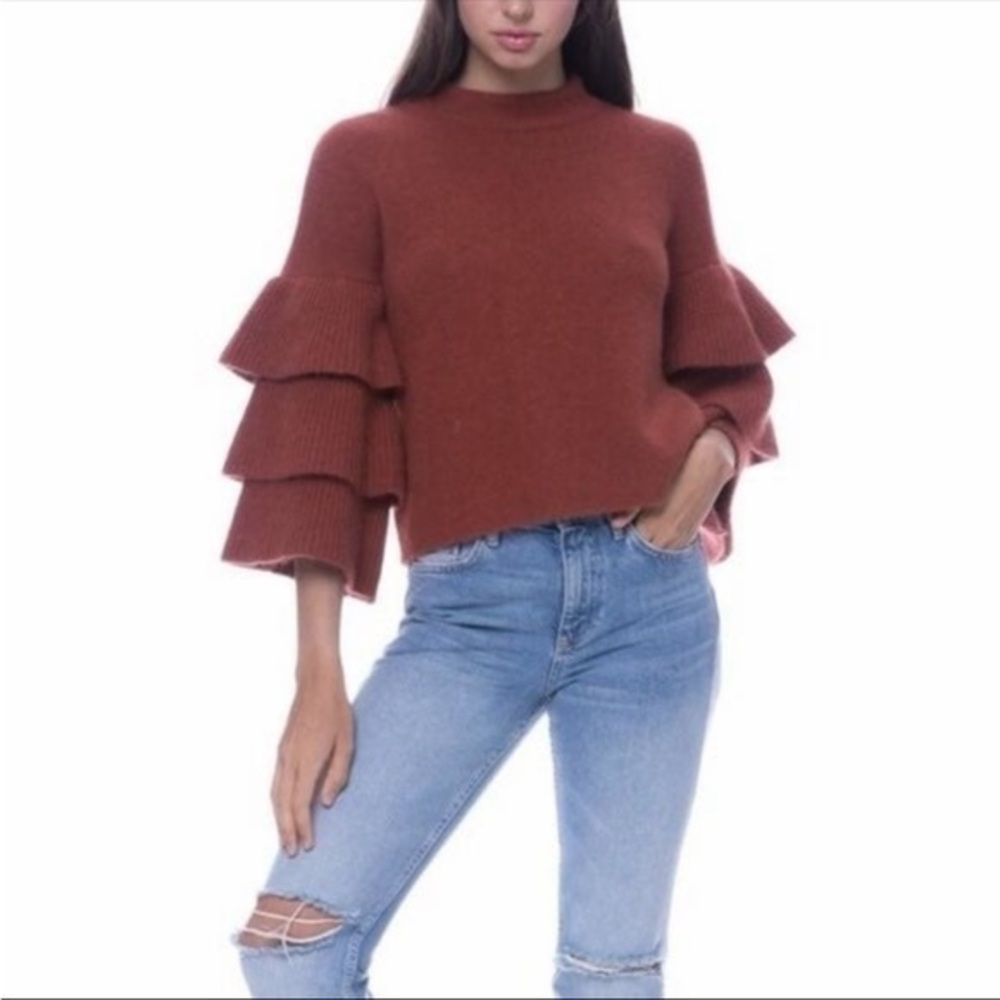Sweater - Picture 1 of 4